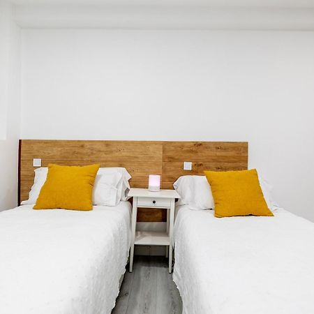 Los Apartamentos Jacinto Benavente Centro מדריד מראה חיצוני תמונה