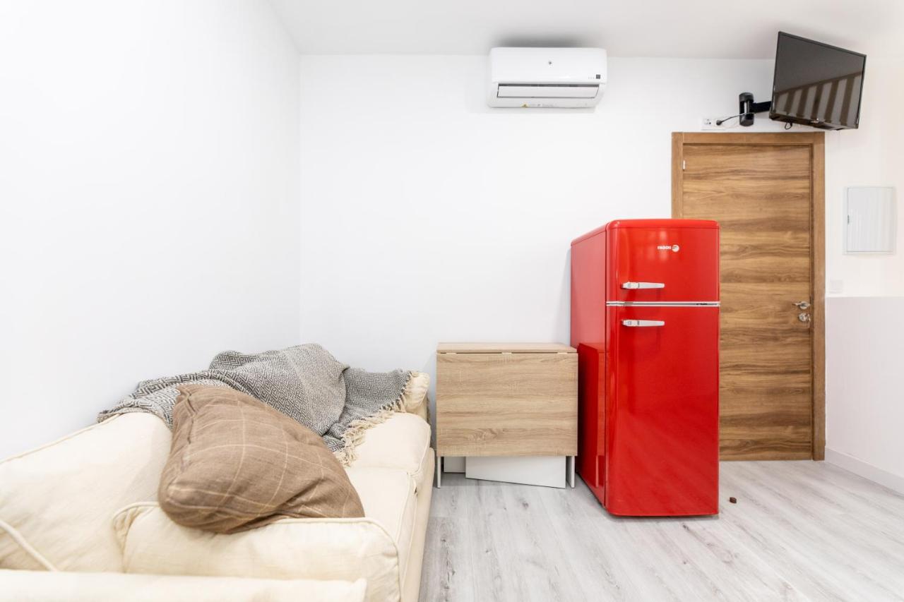 Los Apartamentos Jacinto Benavente Centro מדריד מראה חיצוני תמונה