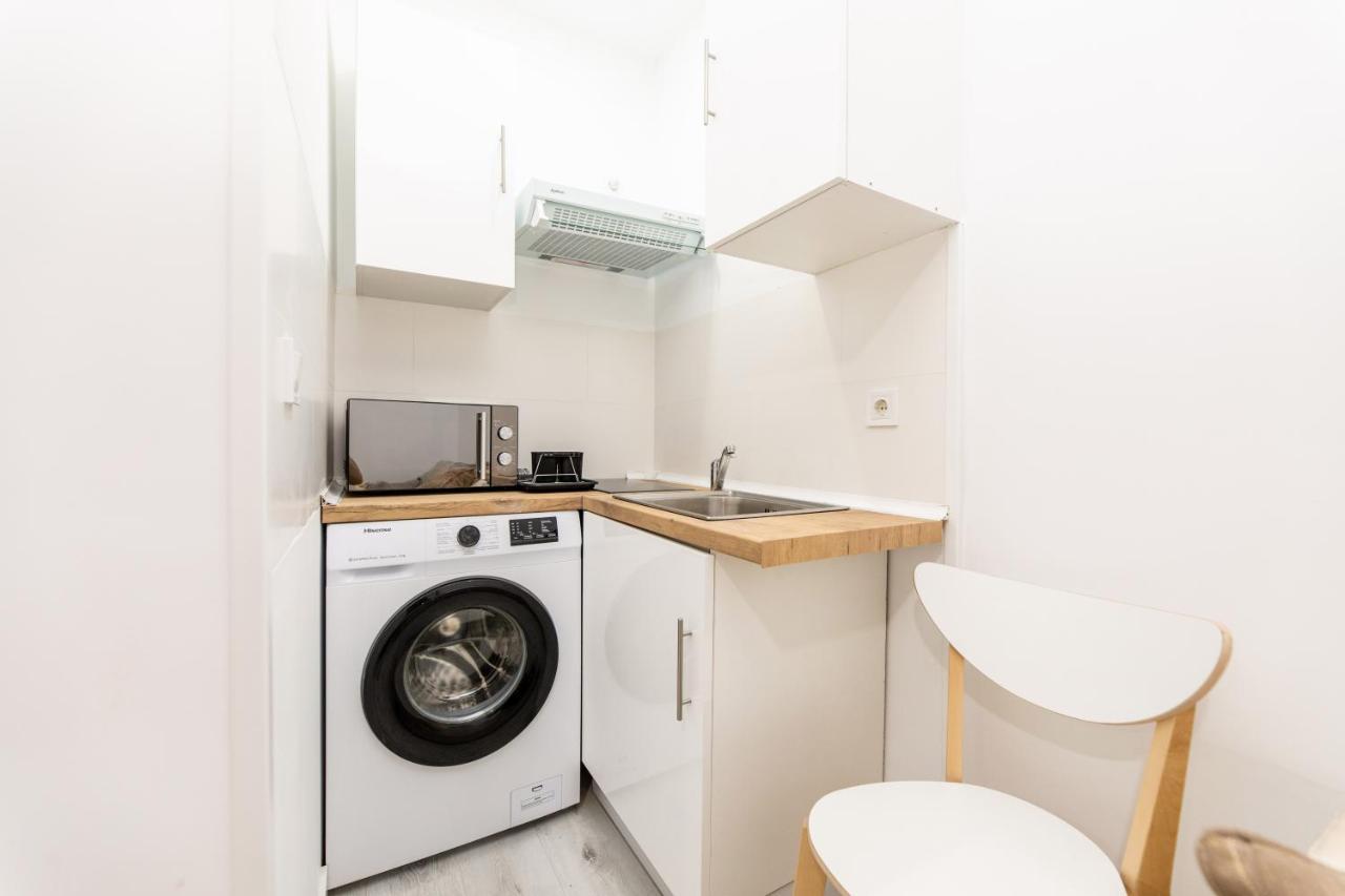 Los Apartamentos Jacinto Benavente Centro מדריד מראה חיצוני תמונה