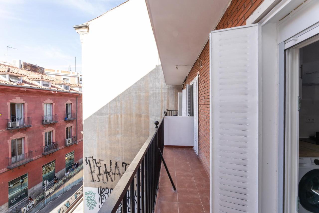 Los Apartamentos Jacinto Benavente Centro מדריד מראה חיצוני תמונה