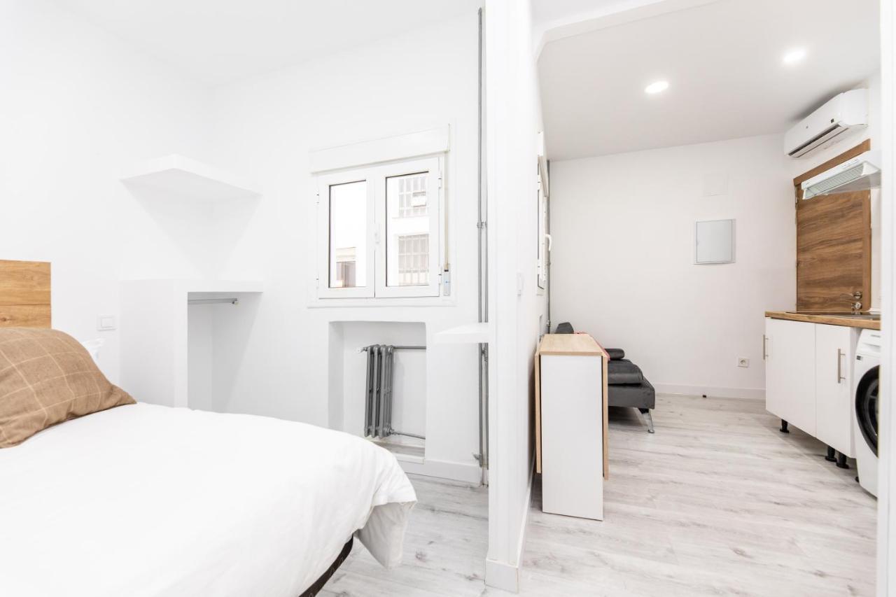 Los Apartamentos Jacinto Benavente Centro מדריד מראה חיצוני תמונה