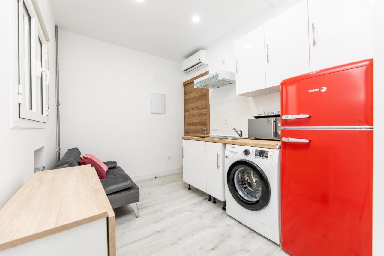 Los Apartamentos Jacinto Benavente Centro מדריד מראה חיצוני תמונה