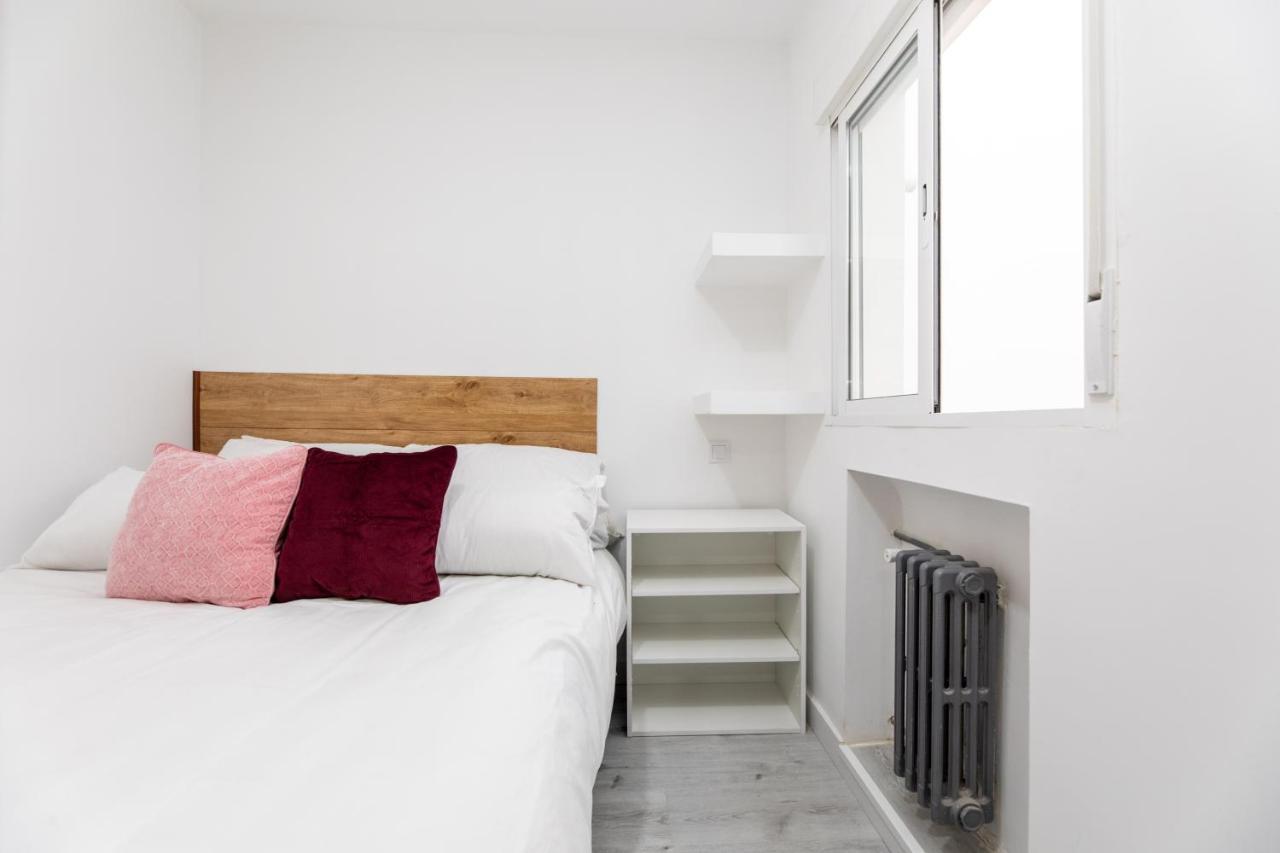 Los Apartamentos Jacinto Benavente Centro מדריד מראה חיצוני תמונה