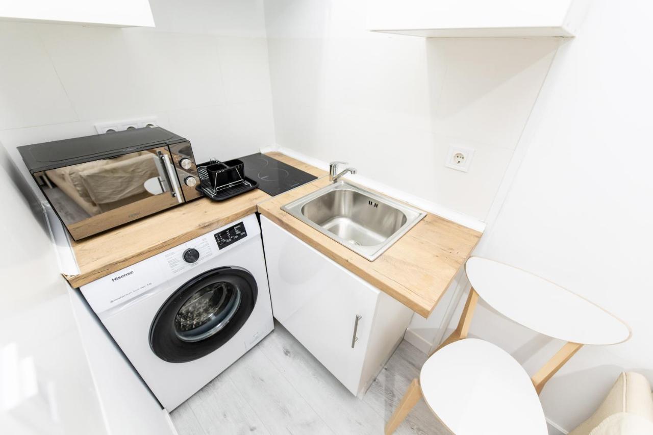 Los Apartamentos Jacinto Benavente Centro מדריד מראה חיצוני תמונה