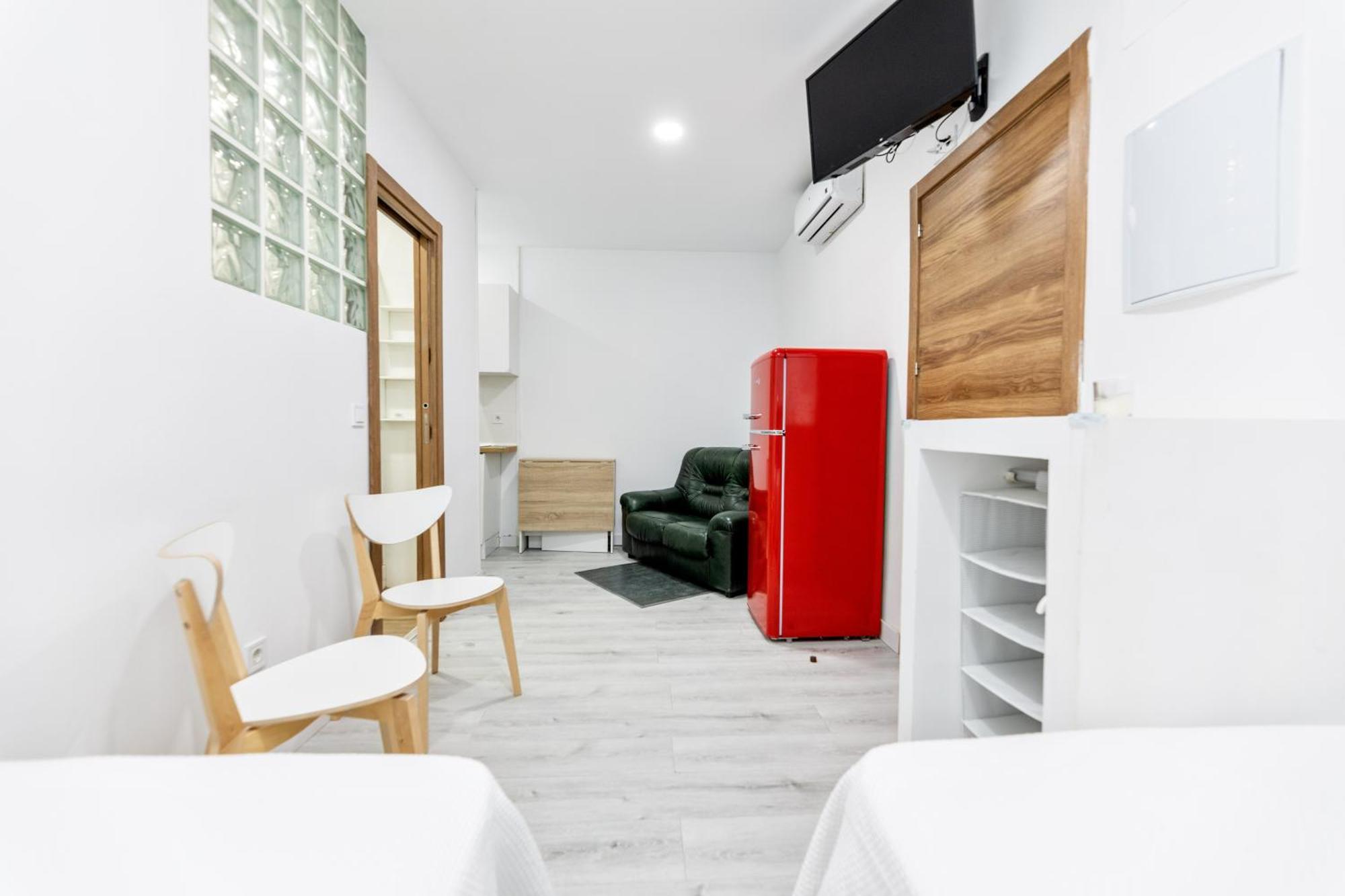 Los Apartamentos Jacinto Benavente Centro מדריד מראה חיצוני תמונה
